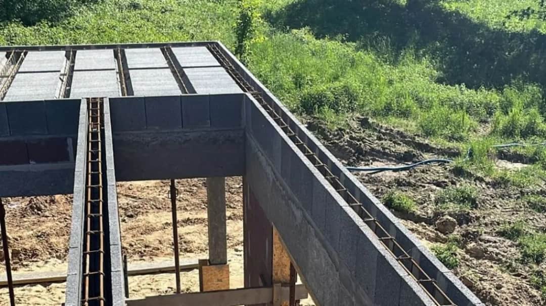 Jaki beton na wieniec? Wybierz najlepszy dla swojej konstrukcji