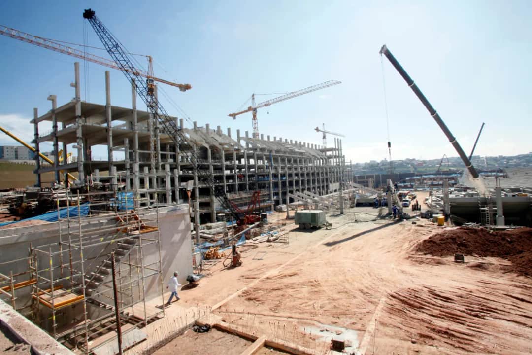 Ile waży gruszka z betonem? Poznaj wagi i przepisy transportowe