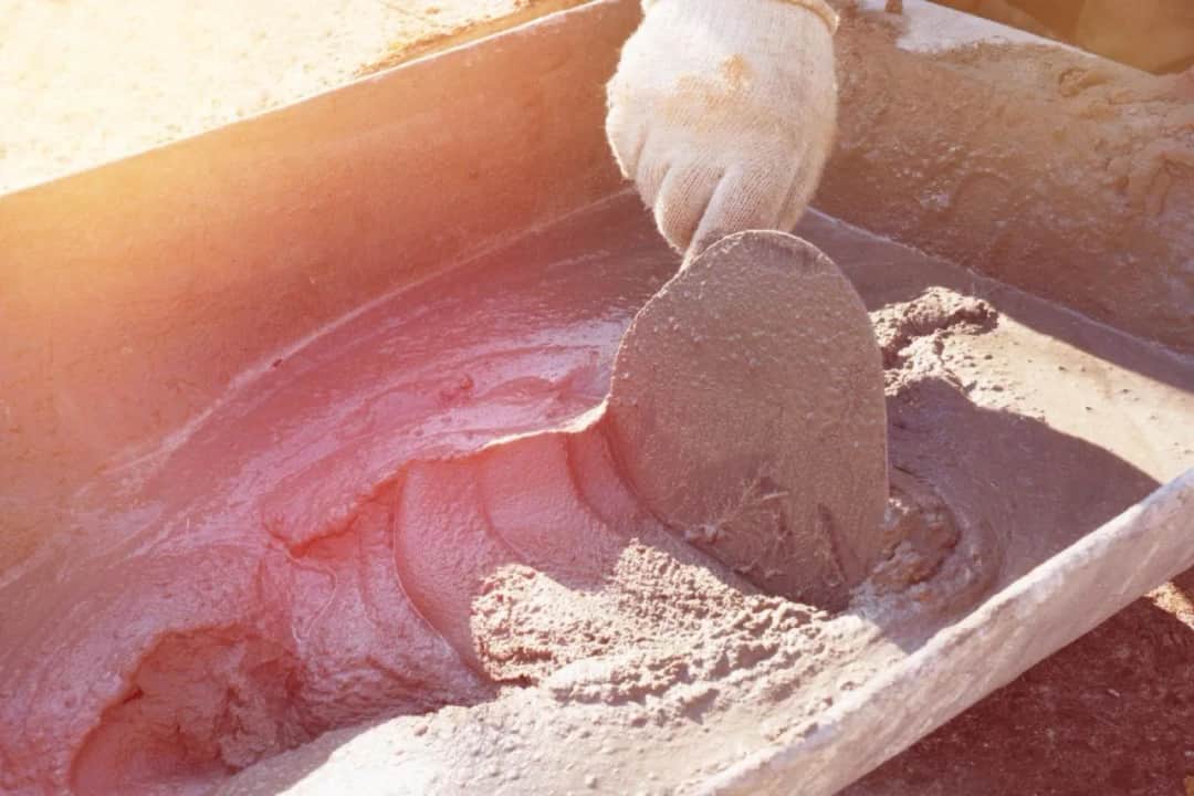 Jaki piasek do betonu wybrać, aby uniknąć problemów z jakością?